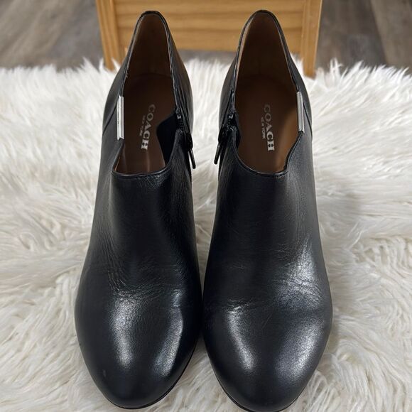 Coach Women's Black Leather Seneca Ankle Boots Size 10B - Picture 1 of 11
